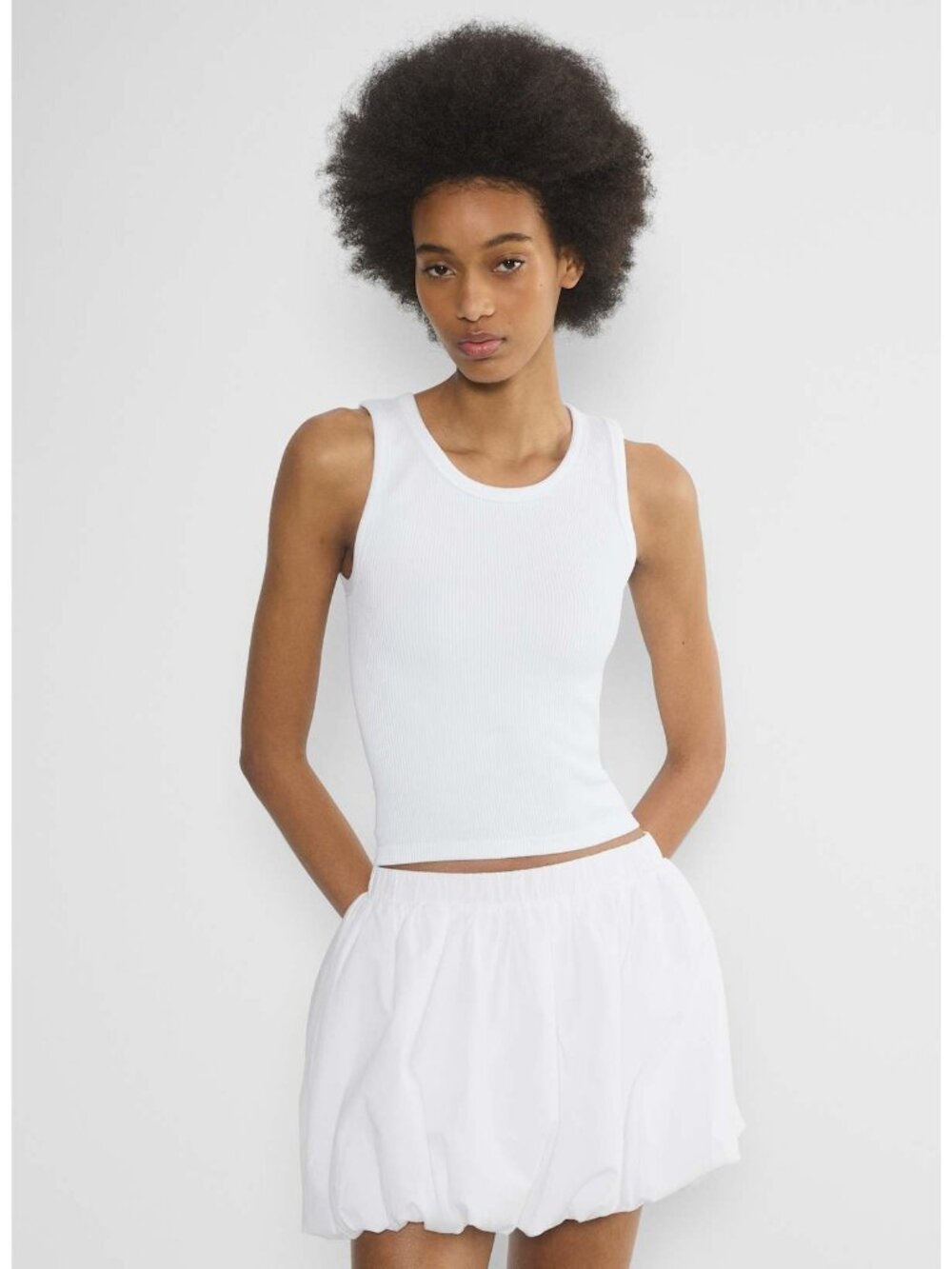 Aritzia Sunday's Best Rib Seamless Crew Tank White